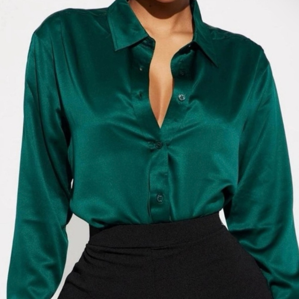 Abercrombie & Fitch Green Satin Long Sleeve Button Up Shirt